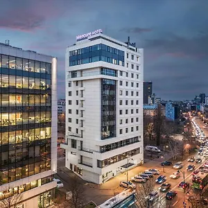 https://royal-bucharest.bucharesthotelsnow.com